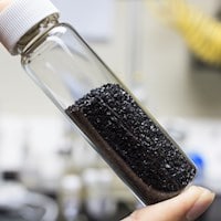 Carbón-activo-para-la-filtración-molecular-del-aire