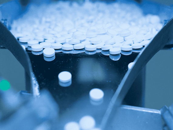 Dust Tablet Dust extraction in the pharmaceutical industry | Camfil