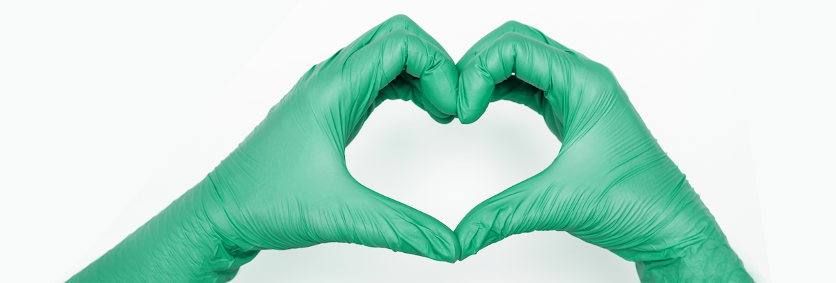 Hand heart banner v2