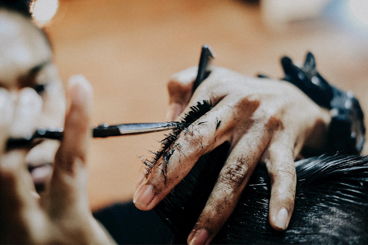 salon beauty barber-unsplash.jpg